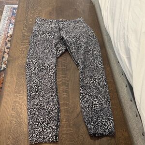 Lululemon Black and White Patterned Leggings